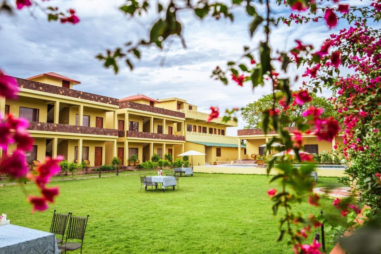Rajbagh By Aaryam Hotel Sawai Madhopur Bagian luar foto